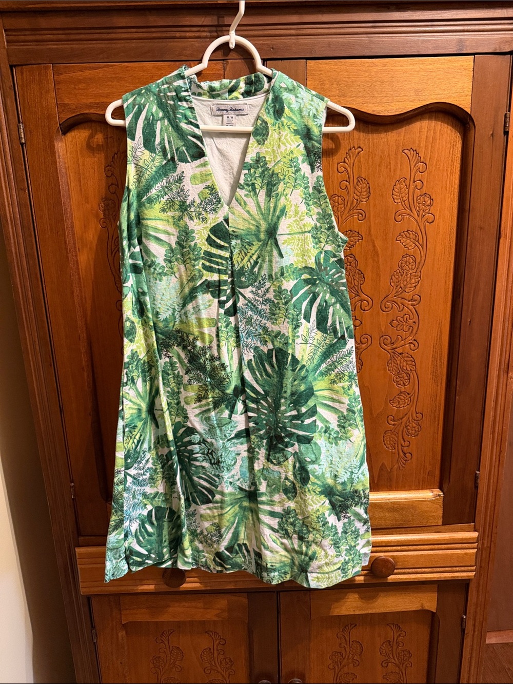Tommy Bahama Green Leaf Print V-Neck Sleeveless Dress